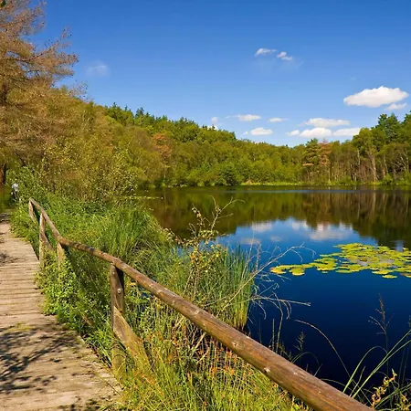 شقة Am Mueritzer Hafen